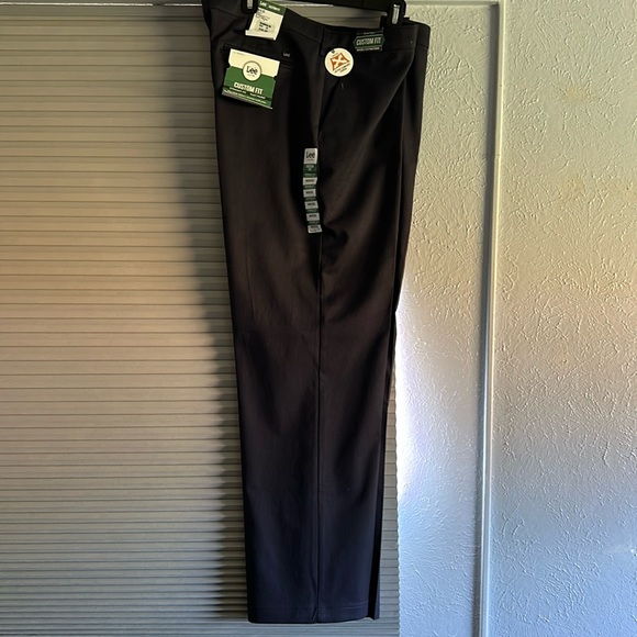 MEN’S LEE PANTS CUSTOM FIT INVISIBLE FLEX WAISTBAND - Picture 1 of 5